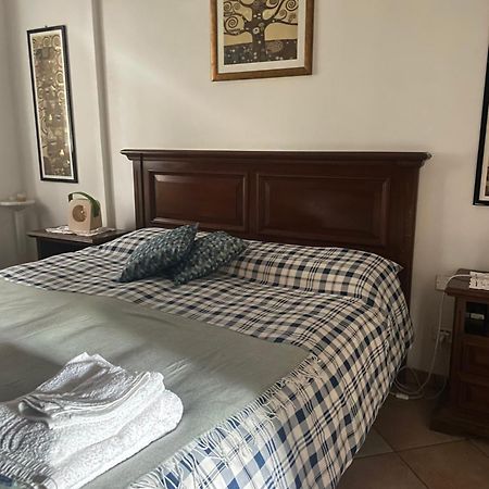 Il Giardino Di Emilia - Intero Appartamento In Villa Con Giardino Privato E Piscina Estiva Pontirolo Nuovo Buitenkant foto